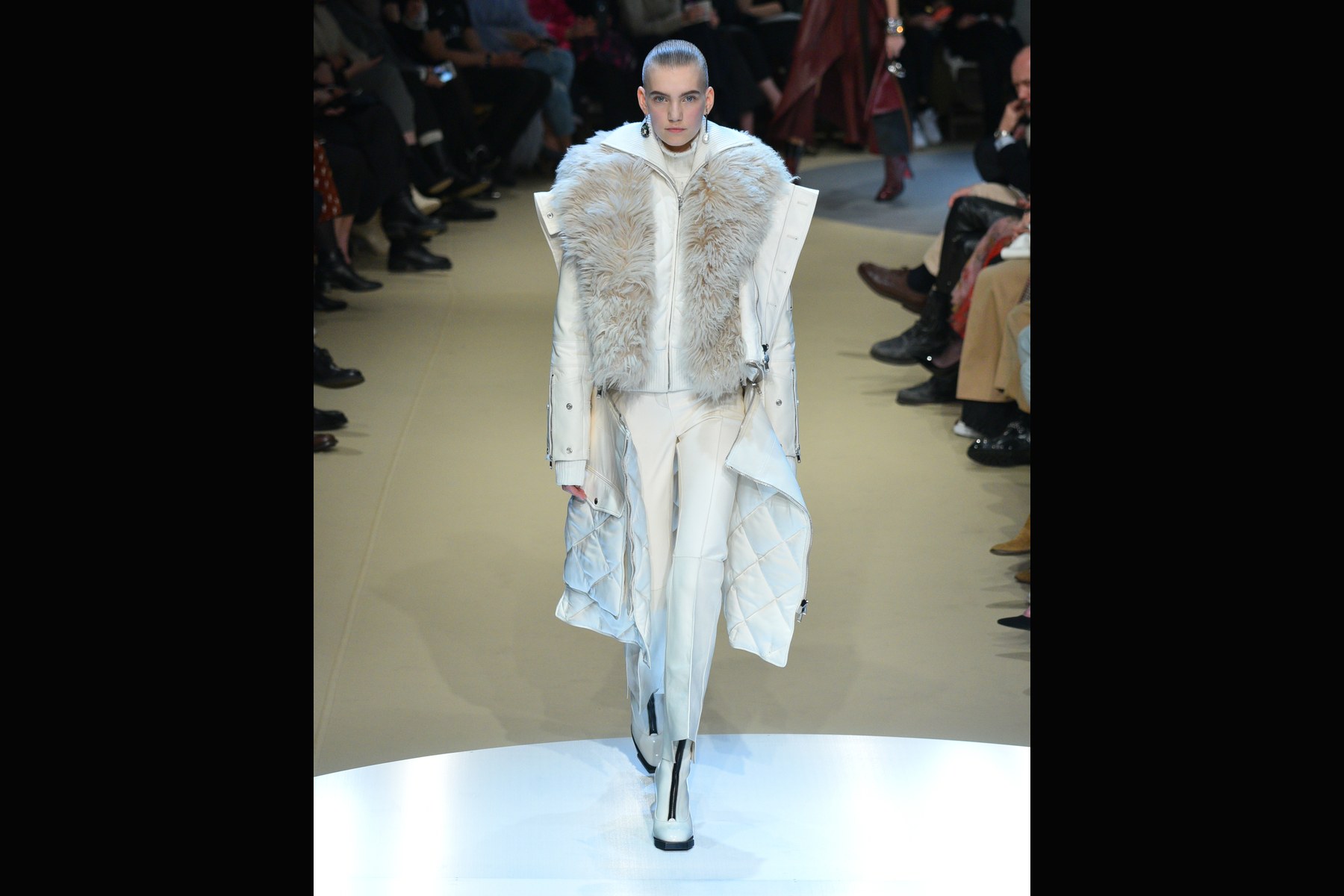 Palais de Tokyo and Concept Korea: The Paris Fashion Week Night to Know. Archive runway context from Paris Fashion Week 2018; not evidence of current artist attendance.